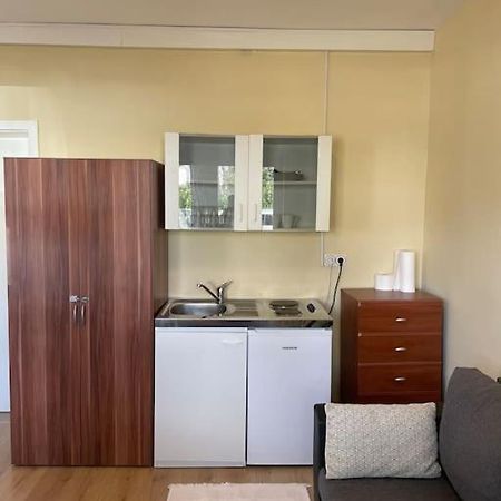 Einzimmerwohnung + Dusche Und Wc Berlino Esterno foto
